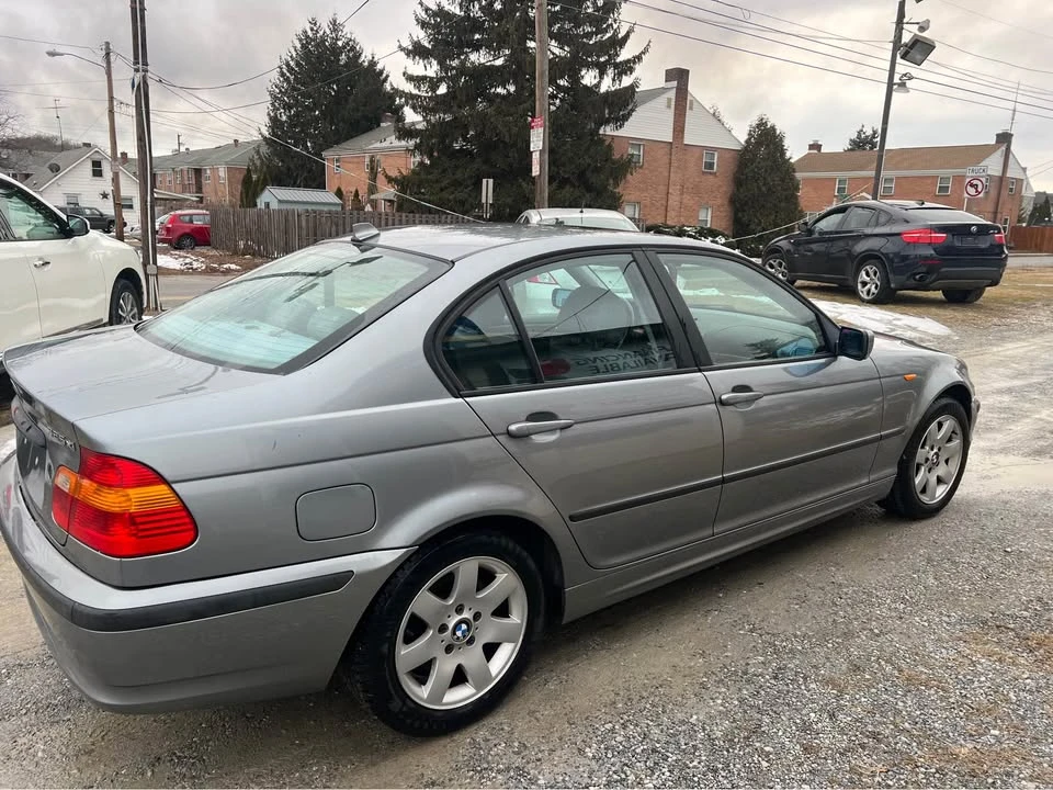 2005 BMW E46 330i & 330Ci - Image 3 of 12