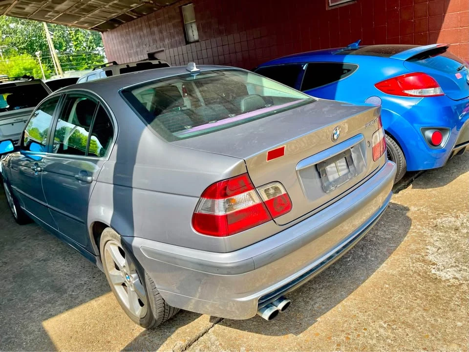 2005 BMW E46 330i & 330Ci - Image 6 of 7