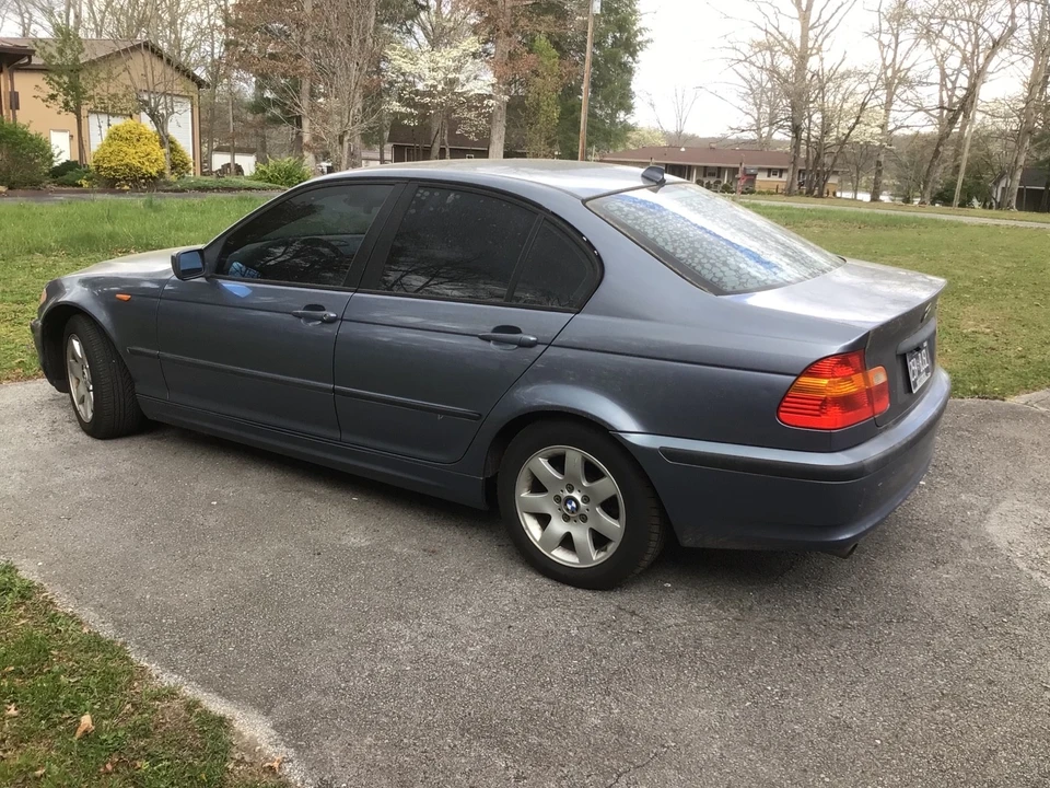 2005 BMW E46 3 Series - Image 3 of 17