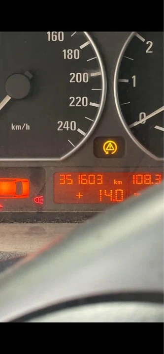 2005 BMW E46 3 Series - Image 5 of 6