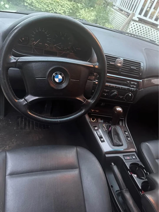 2005 BMW E46 3 Series - Image 8 of 11