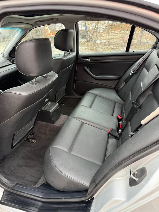 2005 BMW E46 3 Series - Image 10 of 11