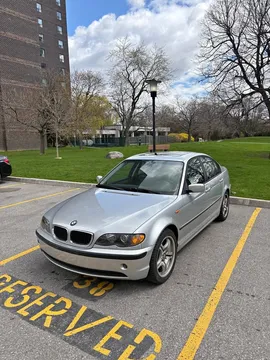 2005 BMW 325i