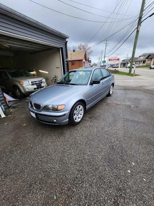 2005 BMW E46 3 Series - Image 4 of 5