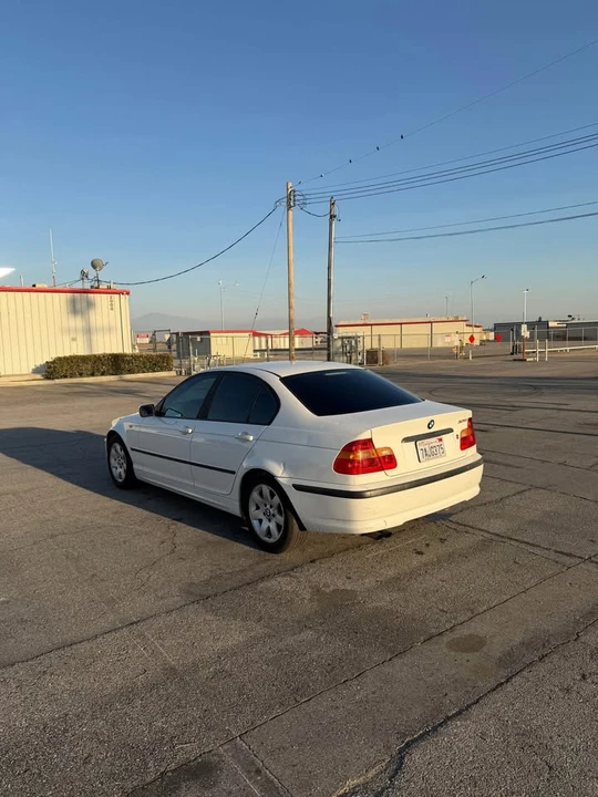 2005 BMW E46 3 Series - Image 4 of 9