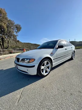2005 BMW 3 Series 325i Sedan