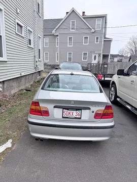 2005 BMW 325xi Sedan