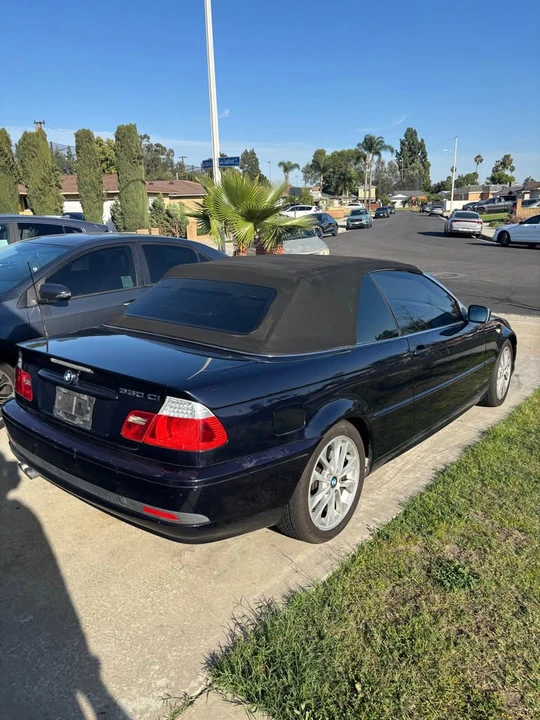 2005 BMW E46 330i & 330Ci - Image 3 of 5