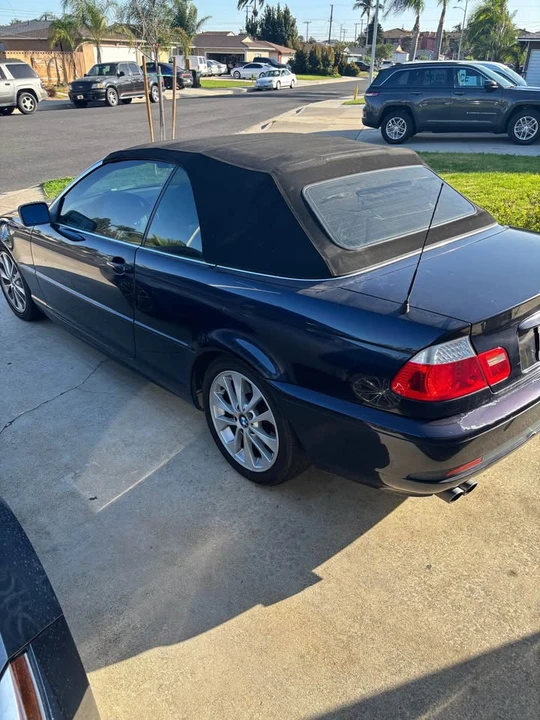 2005 BMW E46 330i & 330Ci - Image 4 of 5