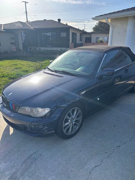 2005 BMW E46 330i & 330Ci - Image 2 of 5