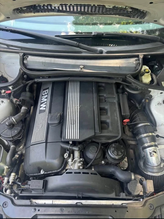 2005 BMW E46 330i & 330Ci - Image 3 of 12