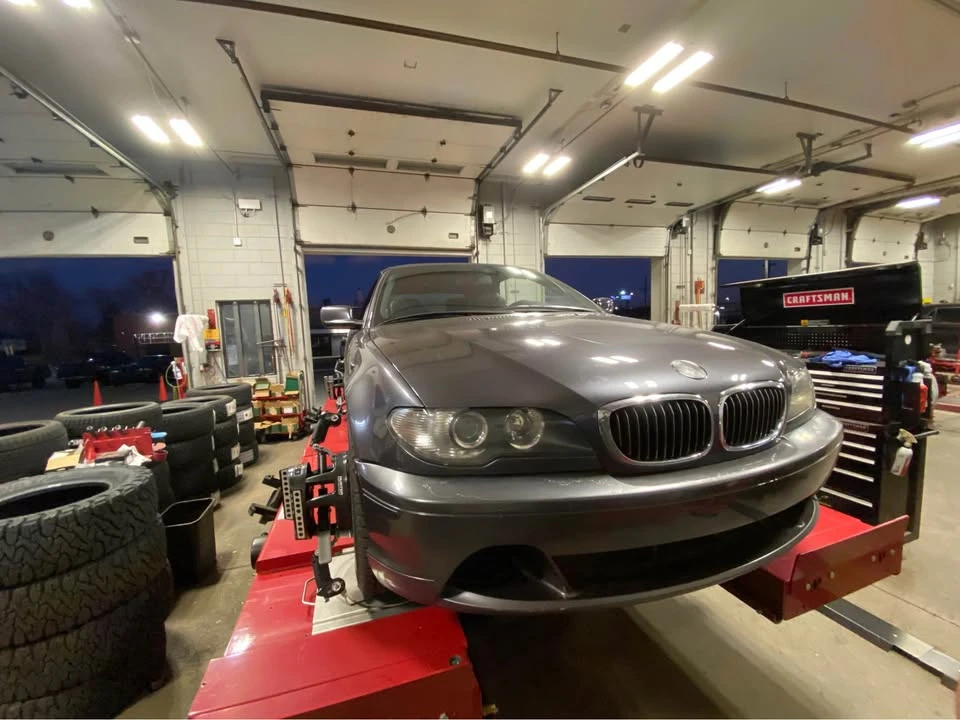 2005 BMW E46 330i & 330Ci - Image 6 of 6