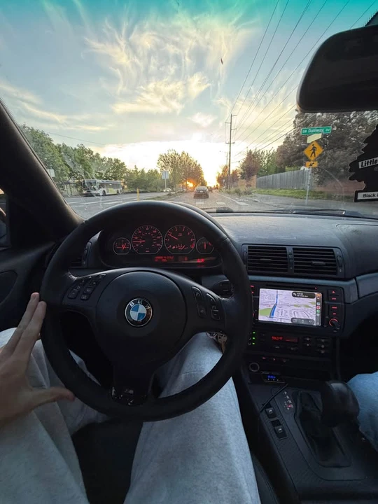 2005 BMW E46 330i & 330Ci - Image 4 of 11