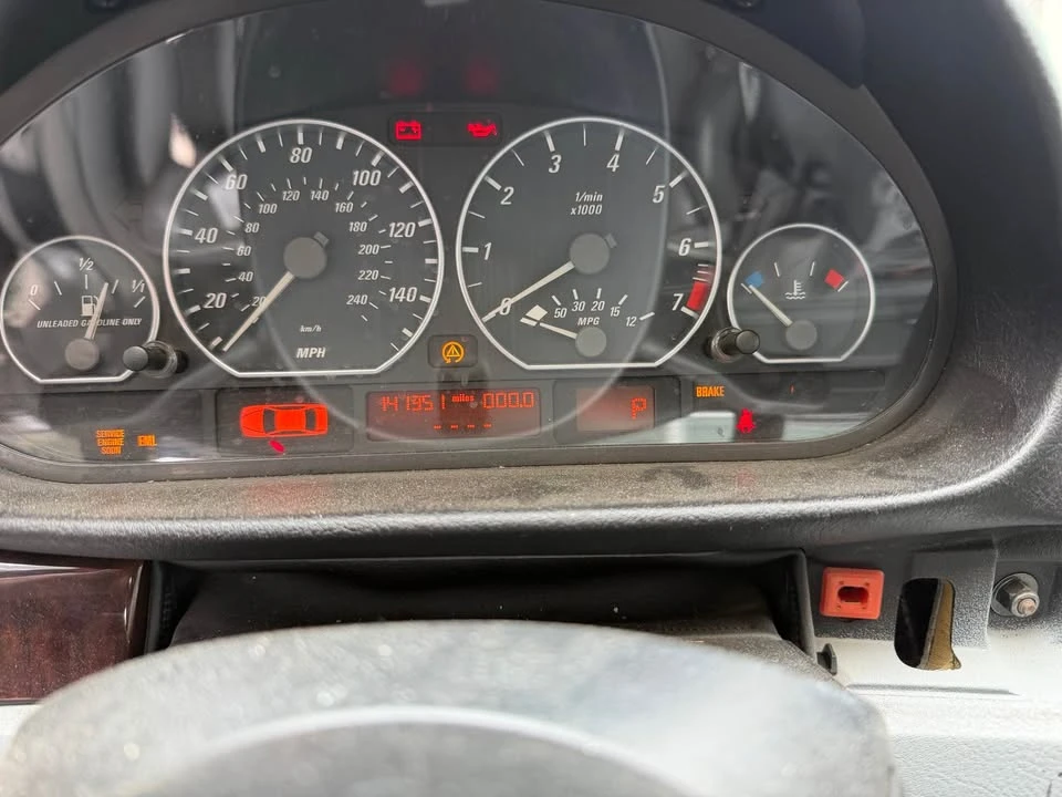 2005 BMW E46 330i & 330Ci - Image 7 of 8