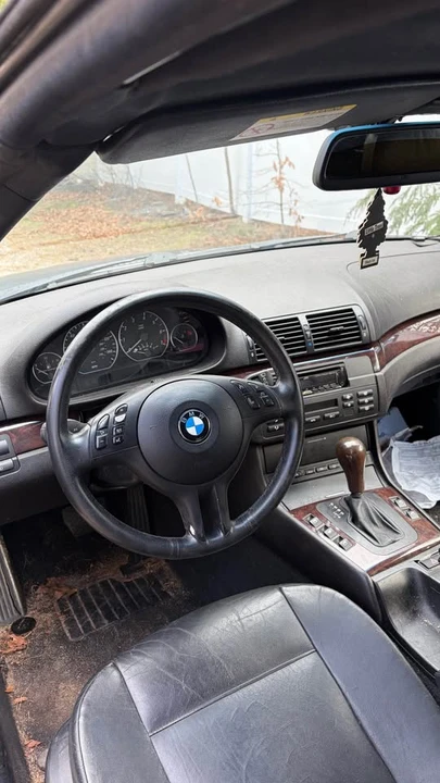 2005 BMW E46 330i & 330Ci - Image 7 of 9