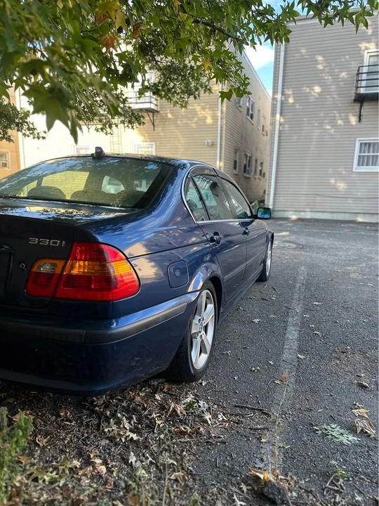 2005 BMW E46 330i & 330Ci - Image 4 of 5