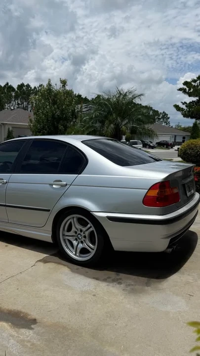 2005 BMW E46 330i & 330Ci - Image 6 of 15