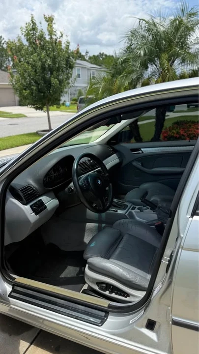 2005 BMW E46 330i & 330Ci - Image 12 of 15