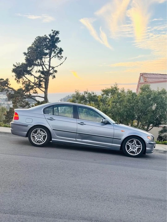 2003 BMW E46 330i & 330Ci - Image 6 of 11