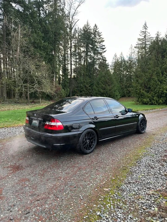 2005 BMW E46 330i & 330Ci - Image 3 of 12