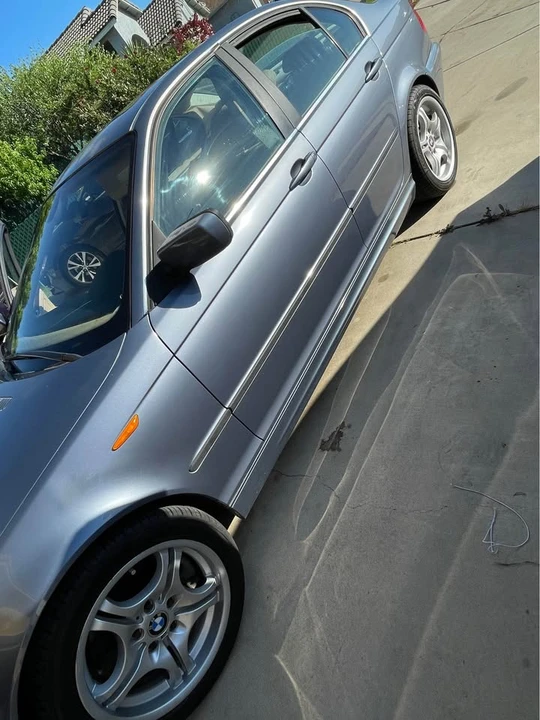 2005 BMW E46 330i & 330Ci - Image 5 of 7