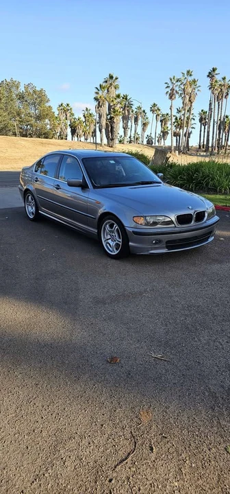 2005 BMW E46 330i & 330Ci - Image 2 of 10