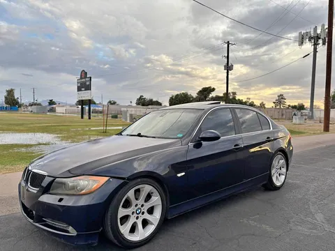 2005 BMW 3 Series 330i Sedan