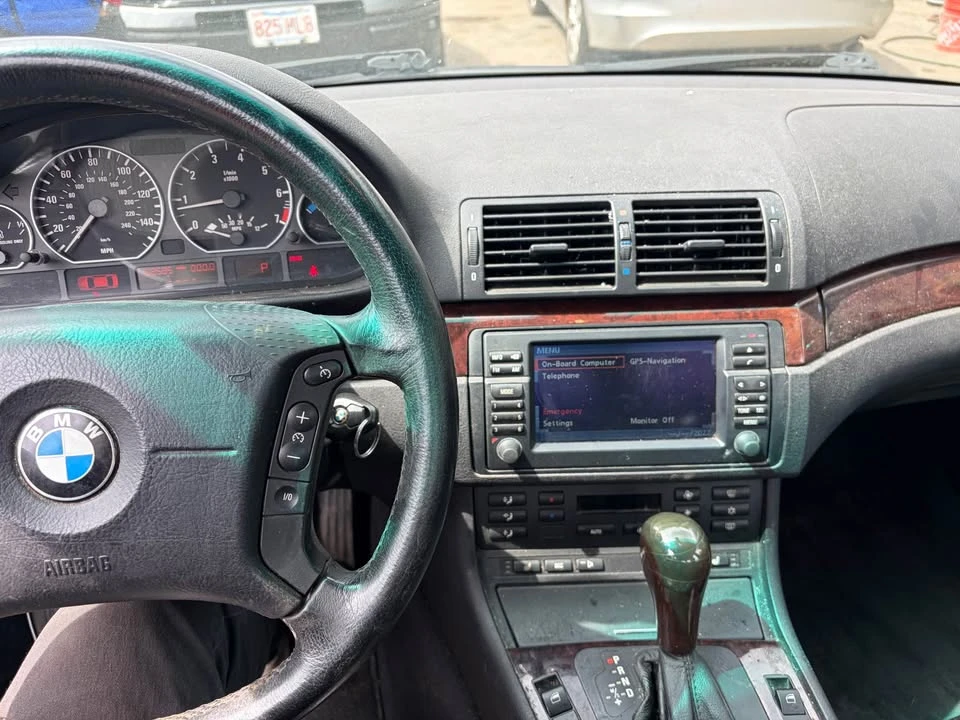 2005 BMW E46 330i & 330Ci - Image 8 of 9