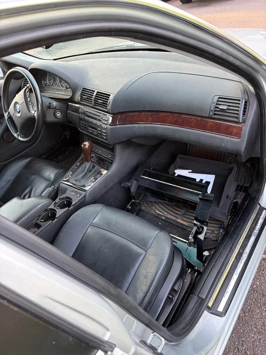 2005 BMW E46 3 Series - Image 5 of 10