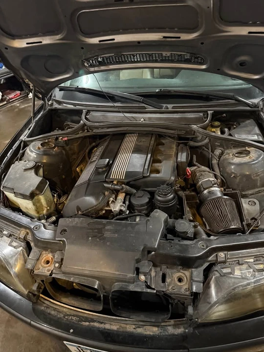 2005 BMW E46 3 Series - Image 10 of 17