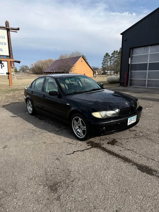 2005 BMW E46 3 Series - Image 2 of 17