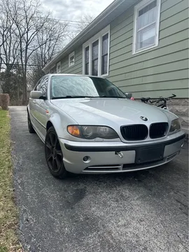 2005 BMW 330xi Sedan