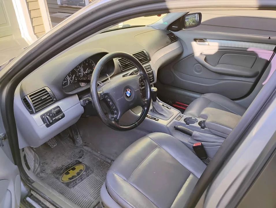 2005 BMW E46 330i & 330Ci - Image 3 of 6