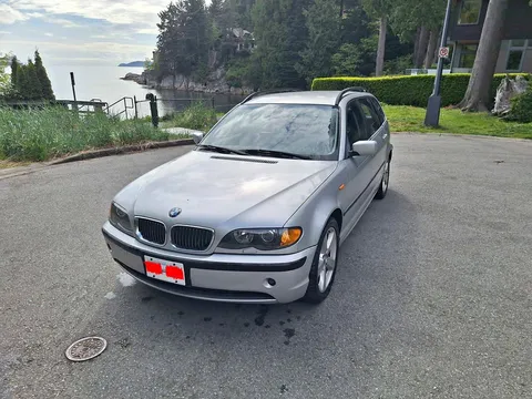 2005 BMW 325i Touring