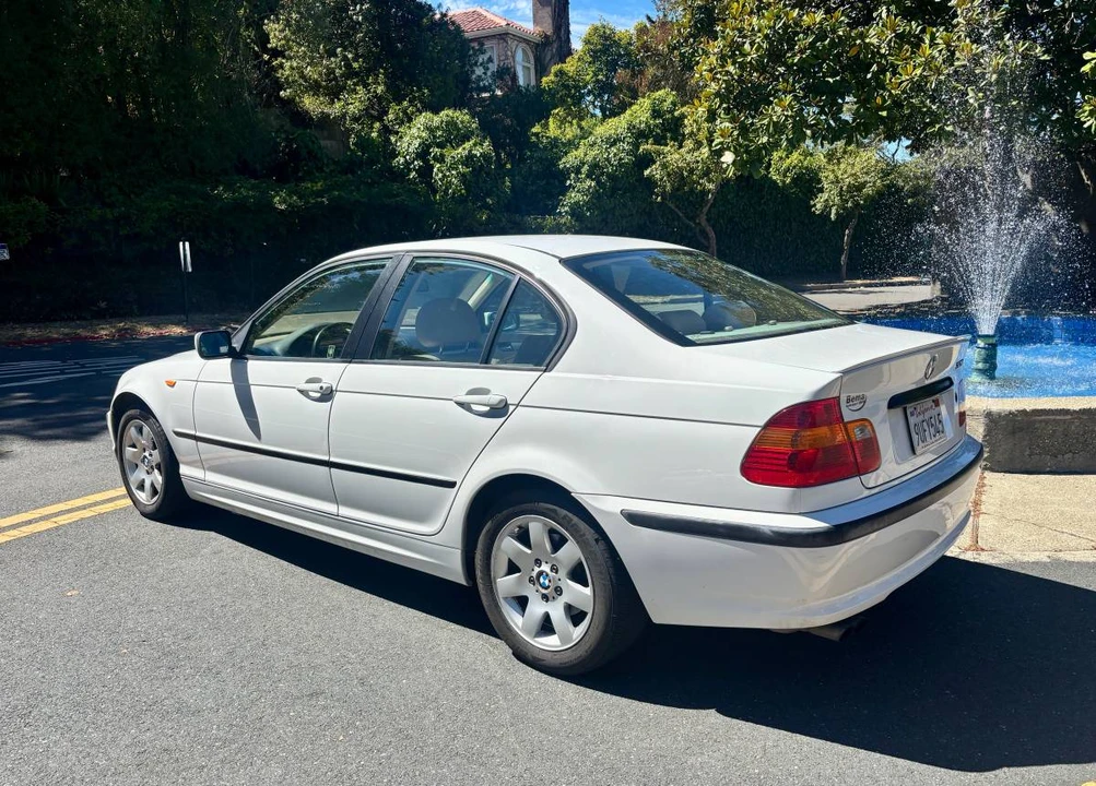 2005 BMW E46 3 Series - Image 3 of 17