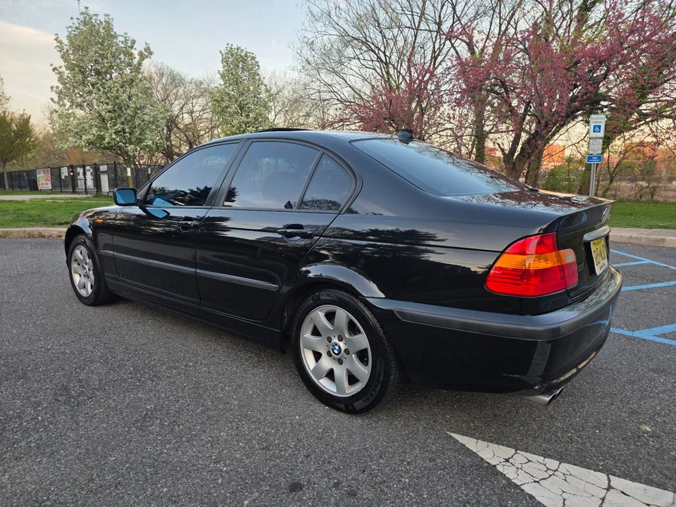 2005 BMW E46 3 Series - Image 13 of 22