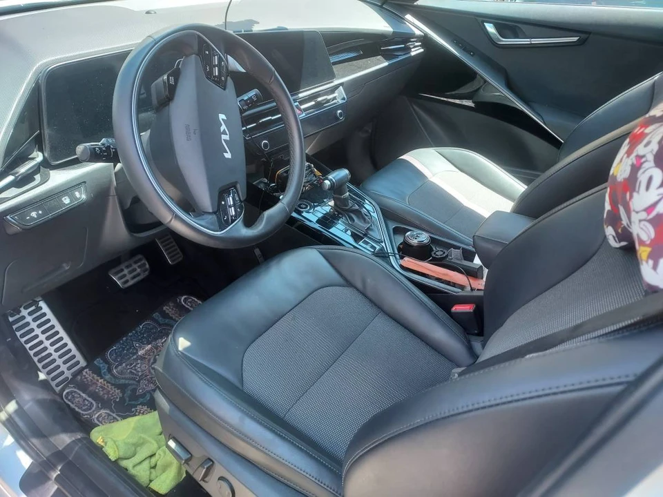 2005 BMW E46 3 Series - Image 5 of 10