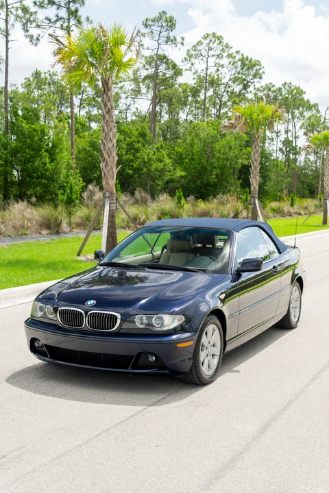 2005 BMW - Image 4 of 31