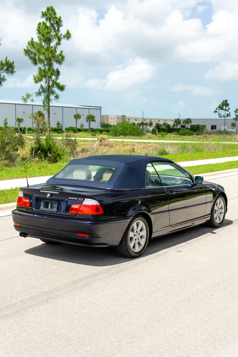 2005 BMW - Image 13 of 31