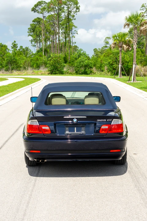 2005 BMW - Image 10 of 31