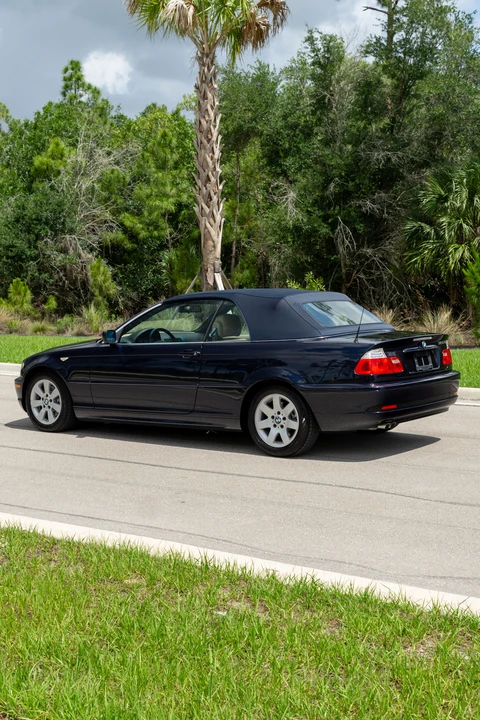 2005 BMW - Image 8 of 31