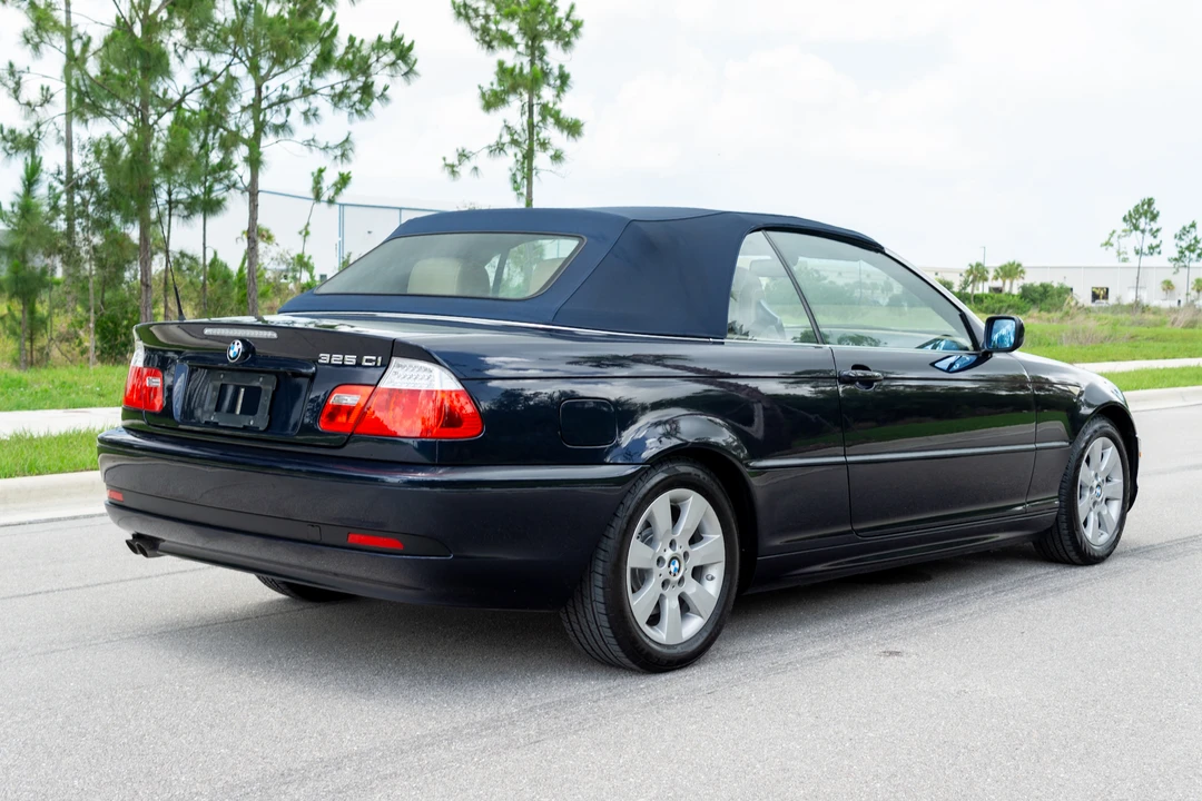 2005 BMW - Image 14 of 31