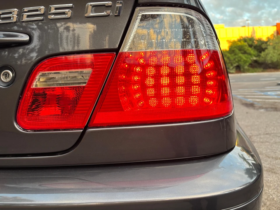 2005 BMW E46 3 Series - Image 26 of 31