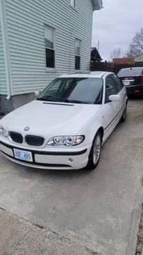 2005 BMW 325i