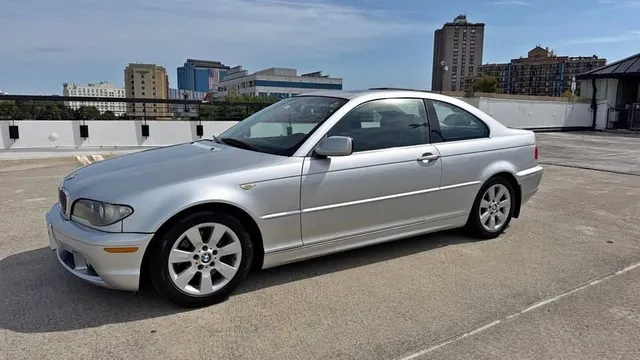 2005 BMW 325ci