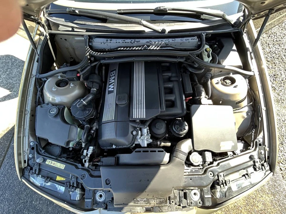 2005 BMW - Image 11 of 12