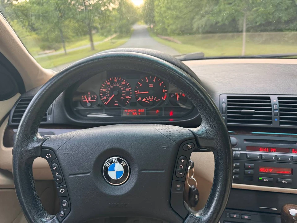 2005 BMW E46 3 Series - Image 12 of 20