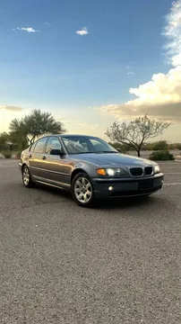 2005 BMW 325i