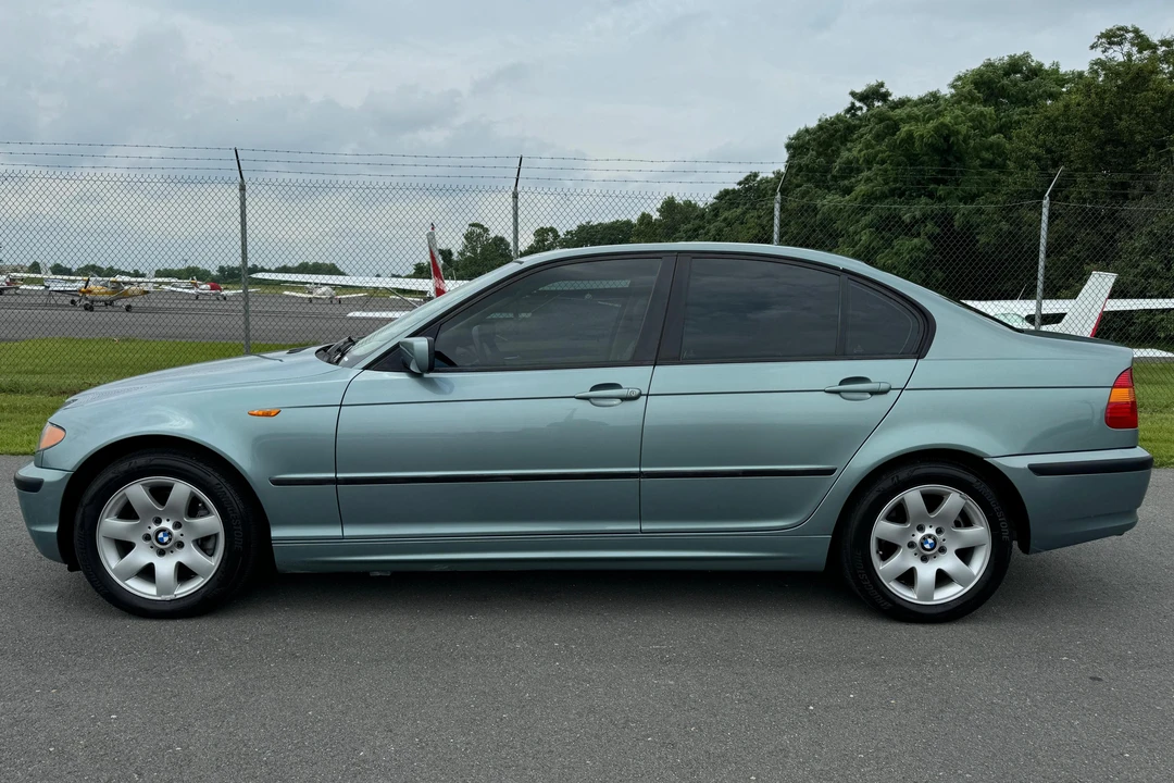 2005 BMW E46 3 Series - Image 3 of 31