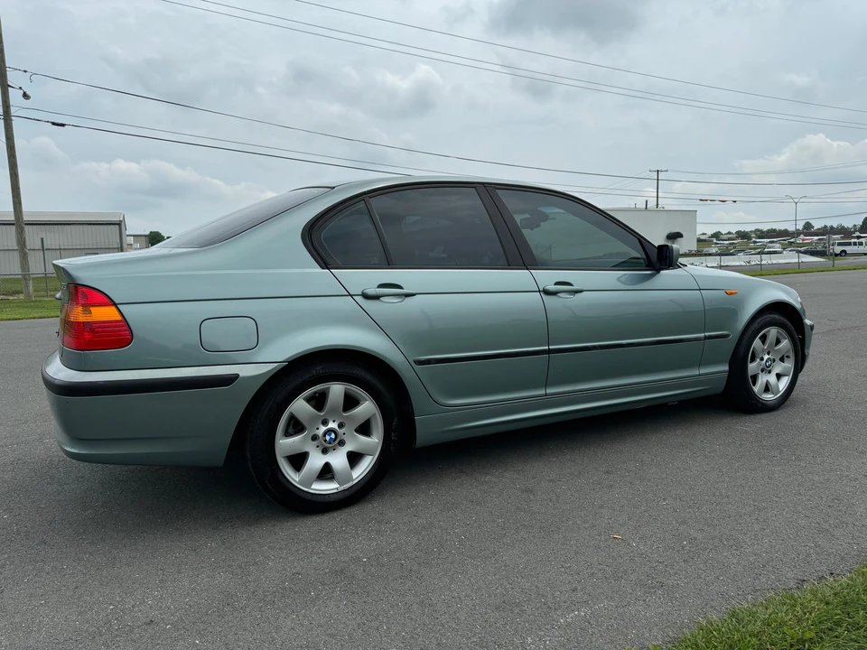 2005 BMW E46 3 Series - Image 15 of 31